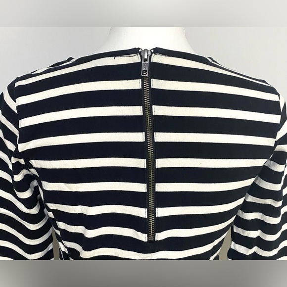 J Crew Womens XS Black/White Stripe Long Sleeve Top Classic Preppy Coastal - Picture 3 of 13